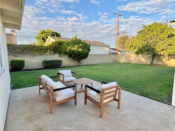 4740 Pepperwood, Long Beach CA 90808