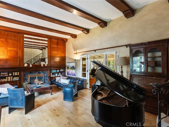 4420 Myrtle Avenue, Long Beach CA 90807