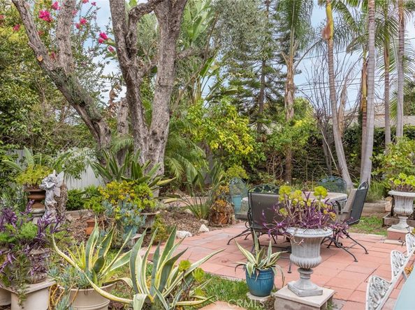4420 Myrtle Avenue, Long Beach CA 90807