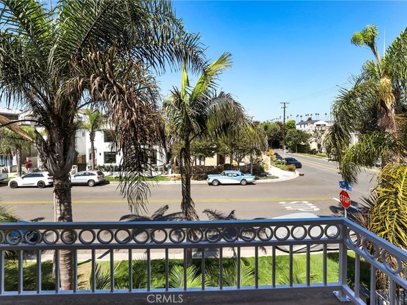 526 12th, Huntington Beach CA 92648
