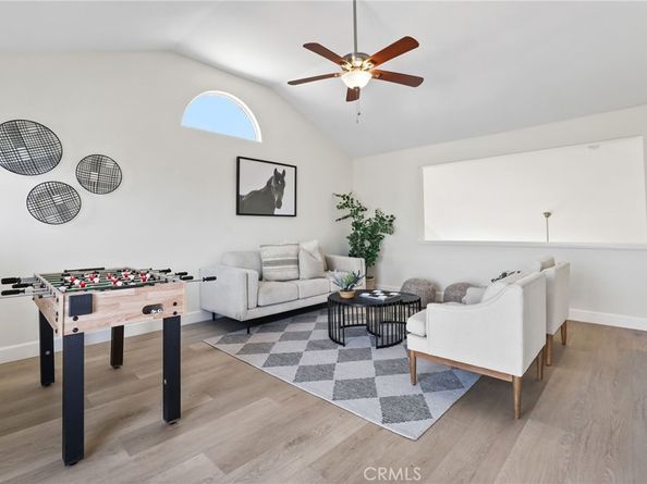 526 12th, Huntington Beach CA 92648