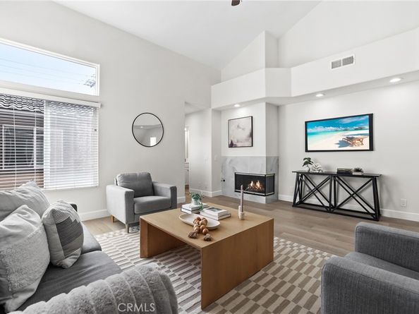 526 12th, Huntington Beach CA 92648