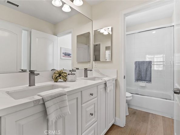 526 12th, Huntington Beach CA 92648