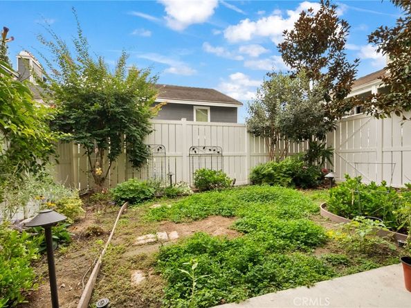 16 Abbey, Aliso Viejo CA 92656