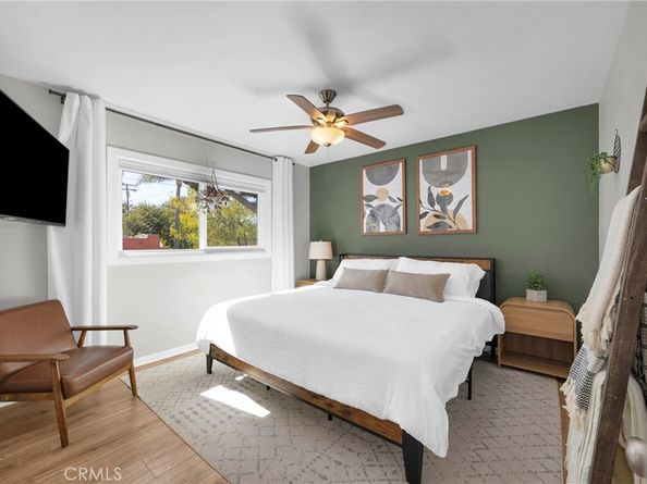 2701 E 17th Street E, Long Beach CA 90804