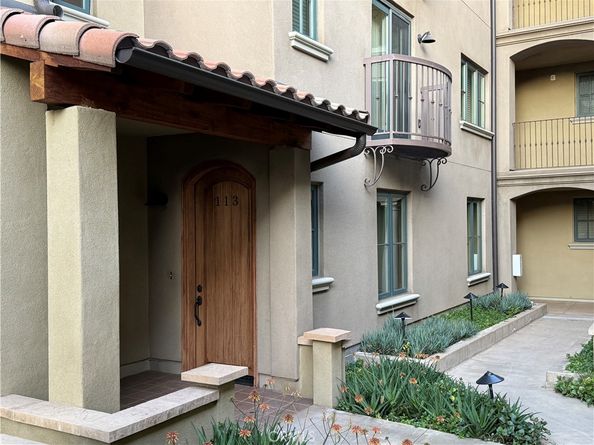 168 S Sierra Madre Boulevard 113, Pasadena CA 91107