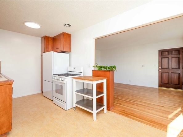 2135 E Florida 7, Long Beach CA 90814