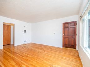 2135 E Florida 7, Long Beach CA 90814