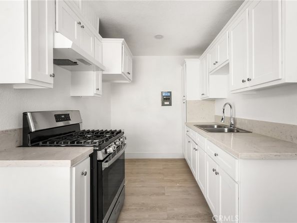 825 S Shelton Street, Santa Ana CA 92703