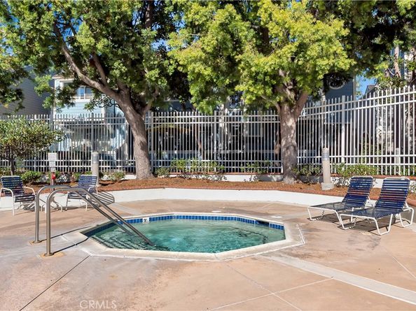 601 John K Drive 101, Long Beach CA 90803