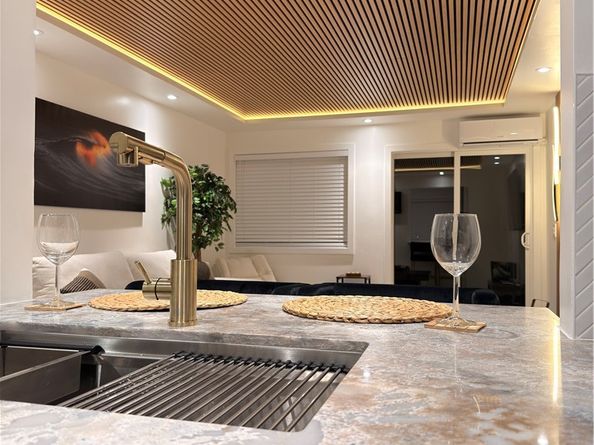 1140 Pacific Ave Unit #7, Long Beach CA 90813