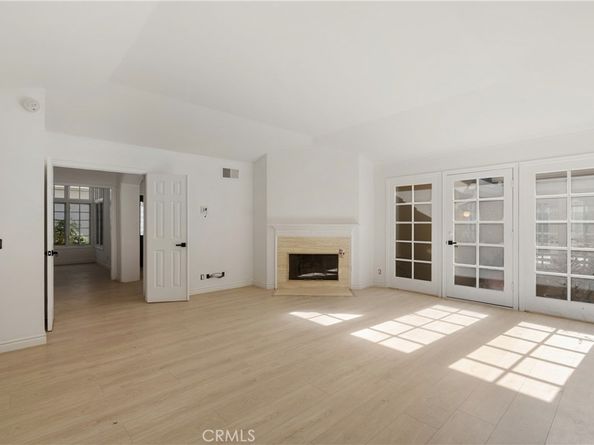 19371 Woodlands, Huntington Beach CA 92648