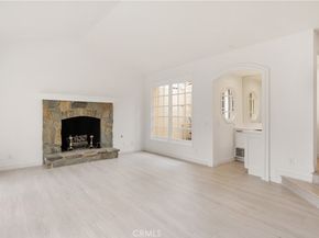 19371 Woodlands, Huntington Beach CA 92648