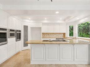 19371 Woodlands, Huntington Beach CA 92648