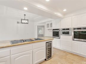 19371 Woodlands, Huntington Beach CA 92648