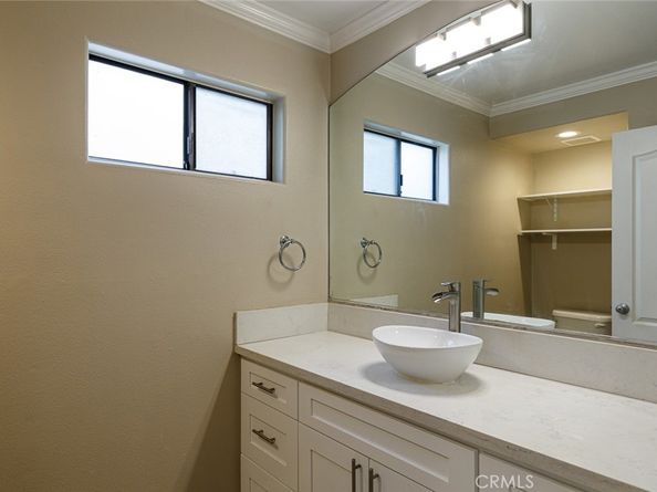 1403 W Santa Cruz, San Pedro CA 90732