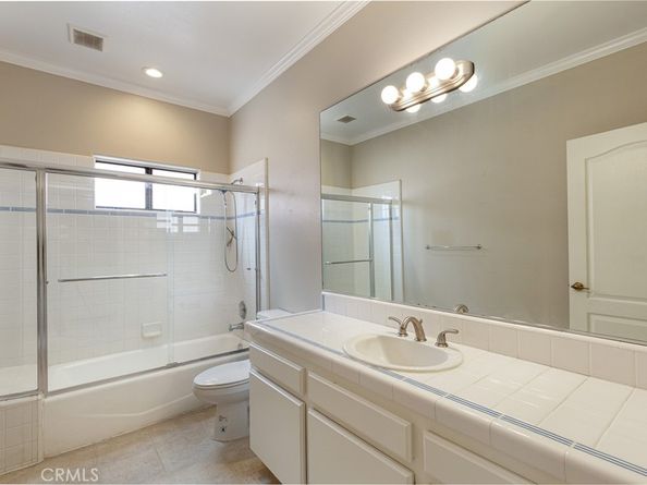 1403 W Santa Cruz, San Pedro CA 90732