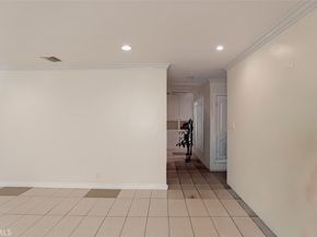 1402 N Parsons, Santa Ana CA 92703