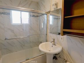 1402 N Parsons, Santa Ana CA 92703