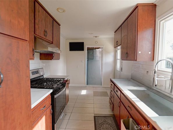 1402 N Parsons, Santa Ana CA 92703