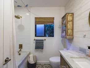 704 Valita St, Venice CA 90291