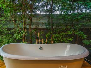 704 Valita St, Venice CA 90291