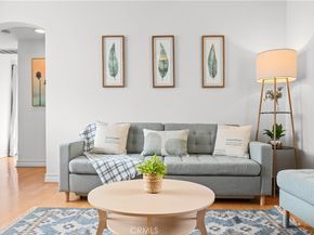 513 Pecan Ave, Huntington Beach CA 92648