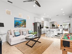 513 Pecan Ave, Huntington Beach CA 92648