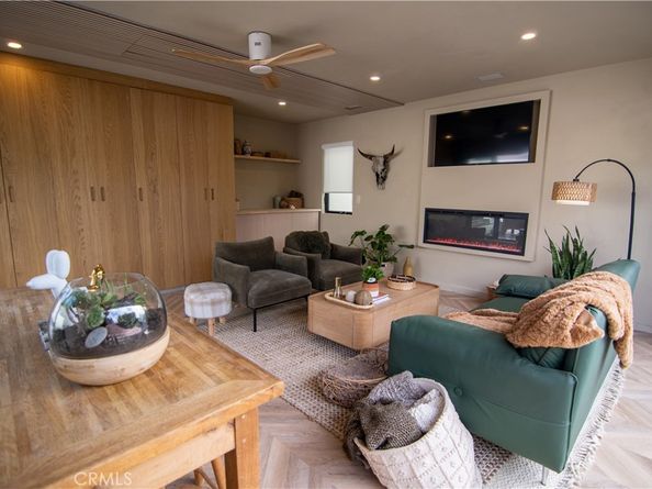 285 Ravenna, Long Beach CA 90803