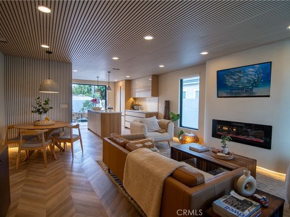 285 Ravenna, Long Beach CA 90803