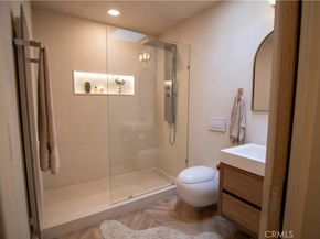 285 Ravenna, Long Beach CA 90803