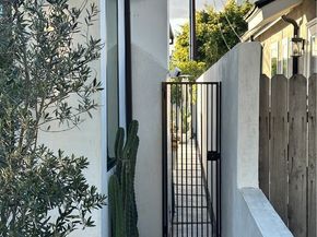 285 Ravenna, Long Beach CA 90803