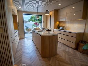 285 Ravenna, Long Beach CA 90803