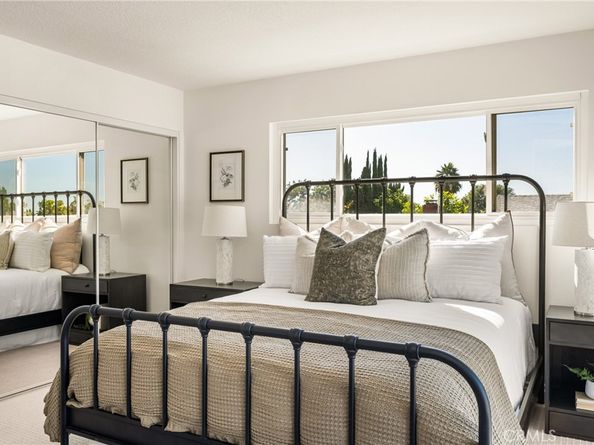 25232 Earhart, Laguna Hills CA 92653