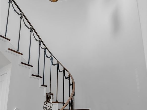 4275 Country Club Drive, Long Beach CA 90807