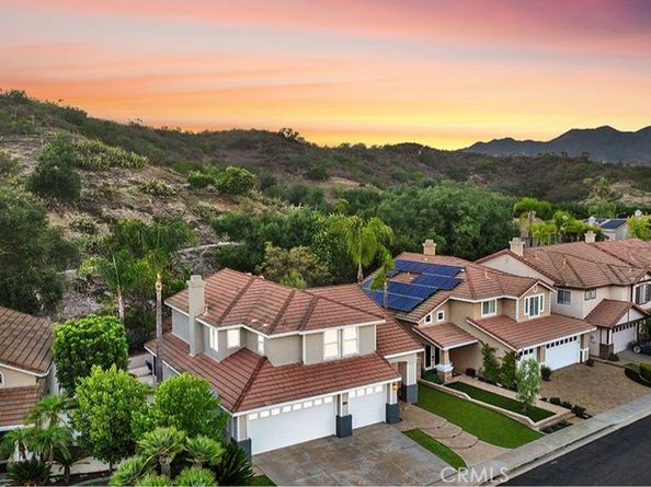 27 Apache Drive, Trabuco Canyon CA 92679