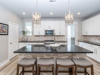 1450 Sea Lane