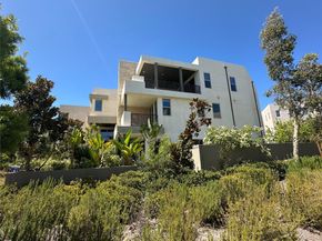 195 Stellar, Irvine CA 92618