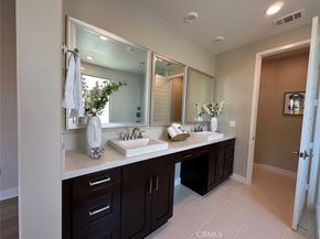 195 Stellar, Irvine CA 92618