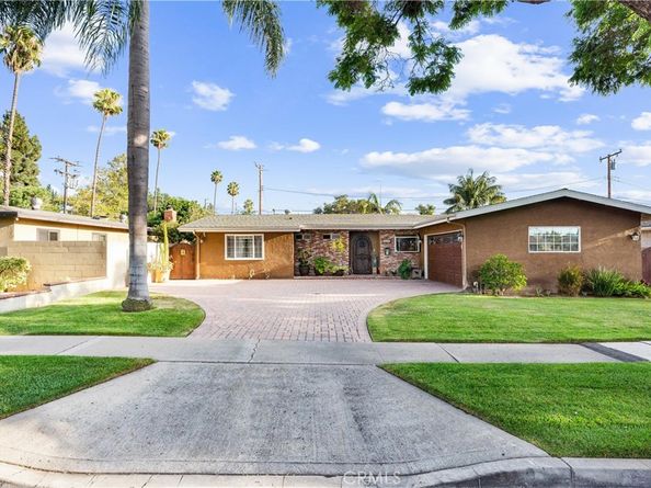 1646 E 15th Street, Santa Ana CA 92701