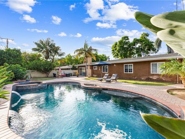 1646 E 15th Street, Santa Ana CA 92701
