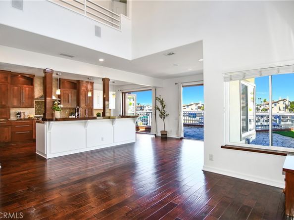 347 Empire Landing, Long Beach CA 90803