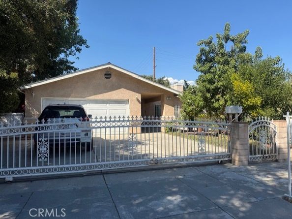 811 W Fourth, Pomona CA 91766