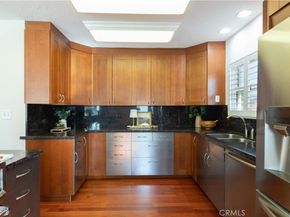 3079 N Bellflower Boulevard, Long Beach CA 90808
