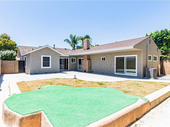 5449 E Fairbrook Street, Long Beach CA 90815