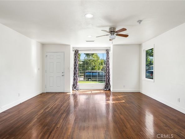 4851 Faculty Avenue, Long Beach CA 90808