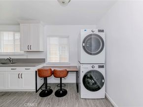 1349 W 35th Place, Los Angeles CA 90007