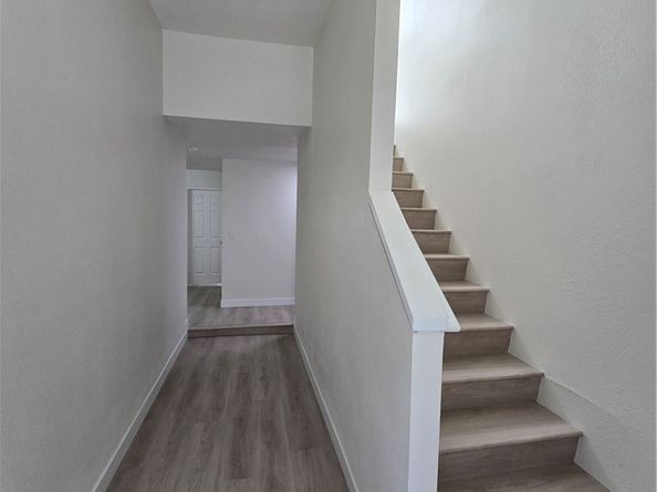 70 Harkness Avenue 4, Pasadena CA 91106