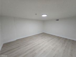 70 Harkness Avenue 4, Pasadena CA 91106