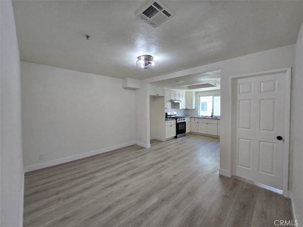 70 Harkness Avenue 4, Pasadena CA 91106